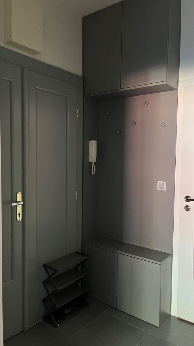 Prenájom bytu 2-izbový 56 m², Branická, Praha, Praha Prenájom bytu 2-izbový 56 m², Branická, Praha, Praha