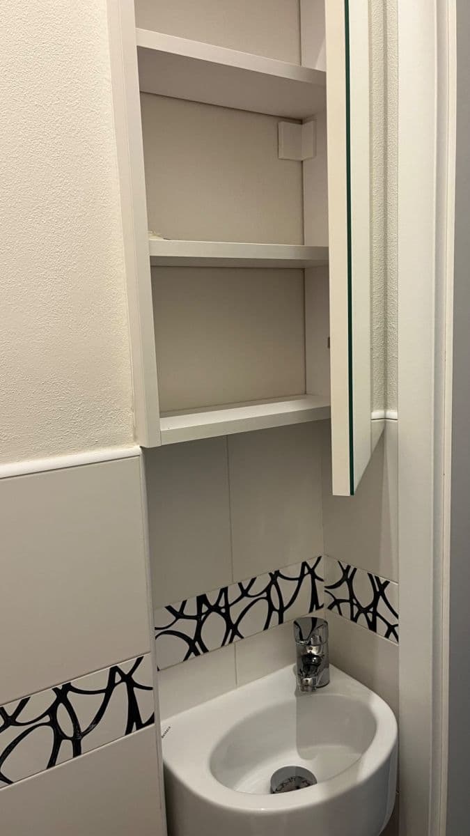 Prenájom bytu 2-izbový 56 m², Branická, Praha, Praha Prenájom bytu 2-izbový 56 m², Branická, Praha, Praha