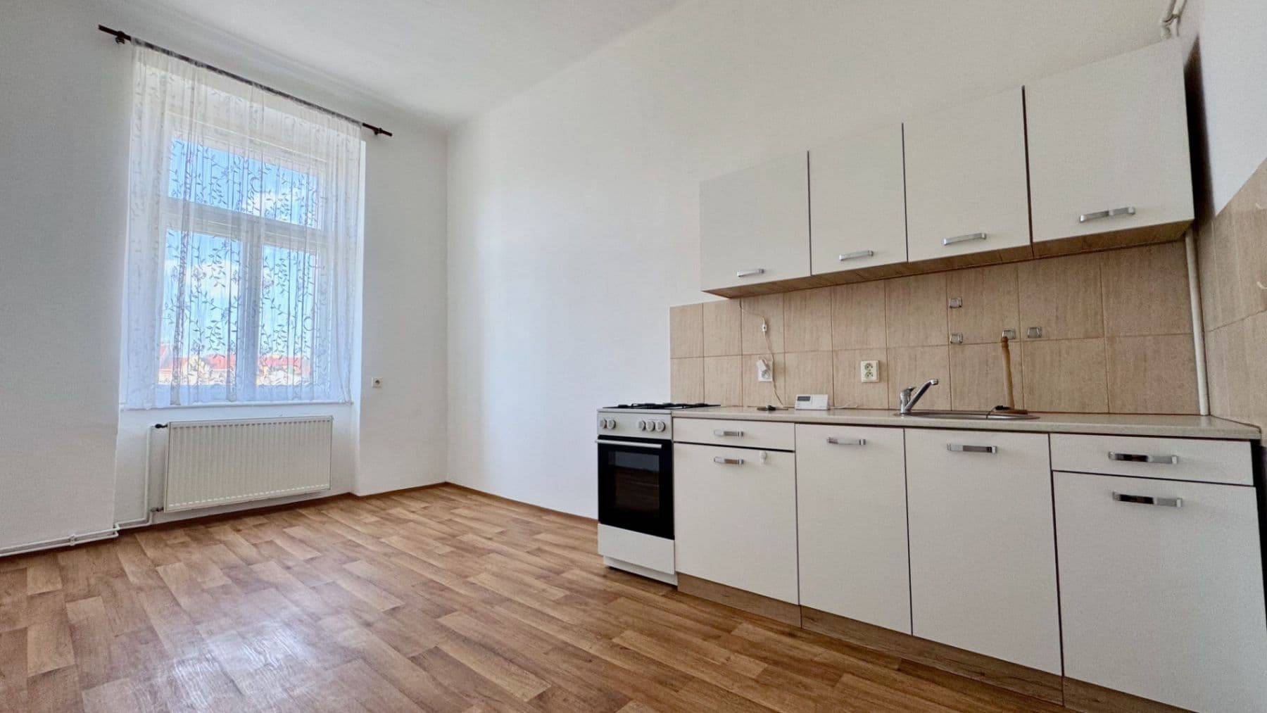 Prenájom bytu 2-izbový 42 m², Heydukova, Praha, Praha Prenájom bytu 2-izbový 42 m², Heydukova, Praha, Praha