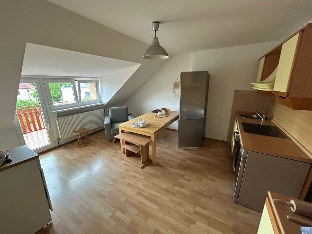 Prenájom bytu 2-izbový 65 m², Na Zemance, Praha, Praha Prenájom bytu 2-izbový 65 m², Na Zemance, Praha, Praha