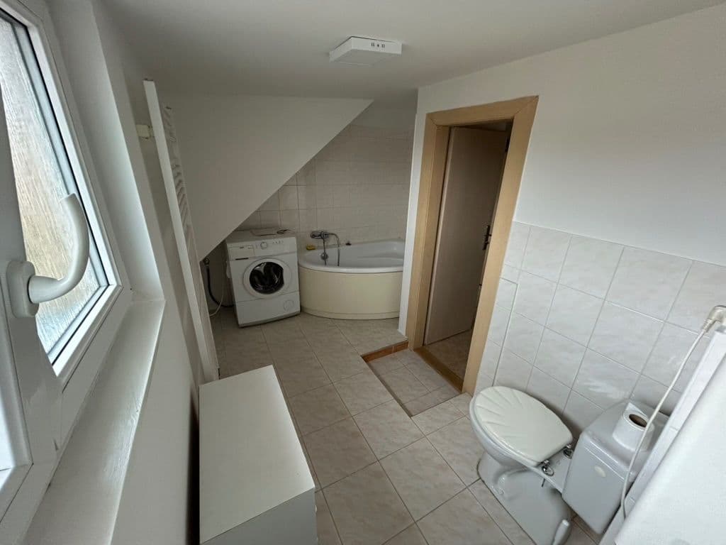 Prenájom bytu 2-izbový 65 m², Na Zemance, Praha, Praha Prenájom bytu 2-izbový 65 m², Na Zemance, Praha, Praha