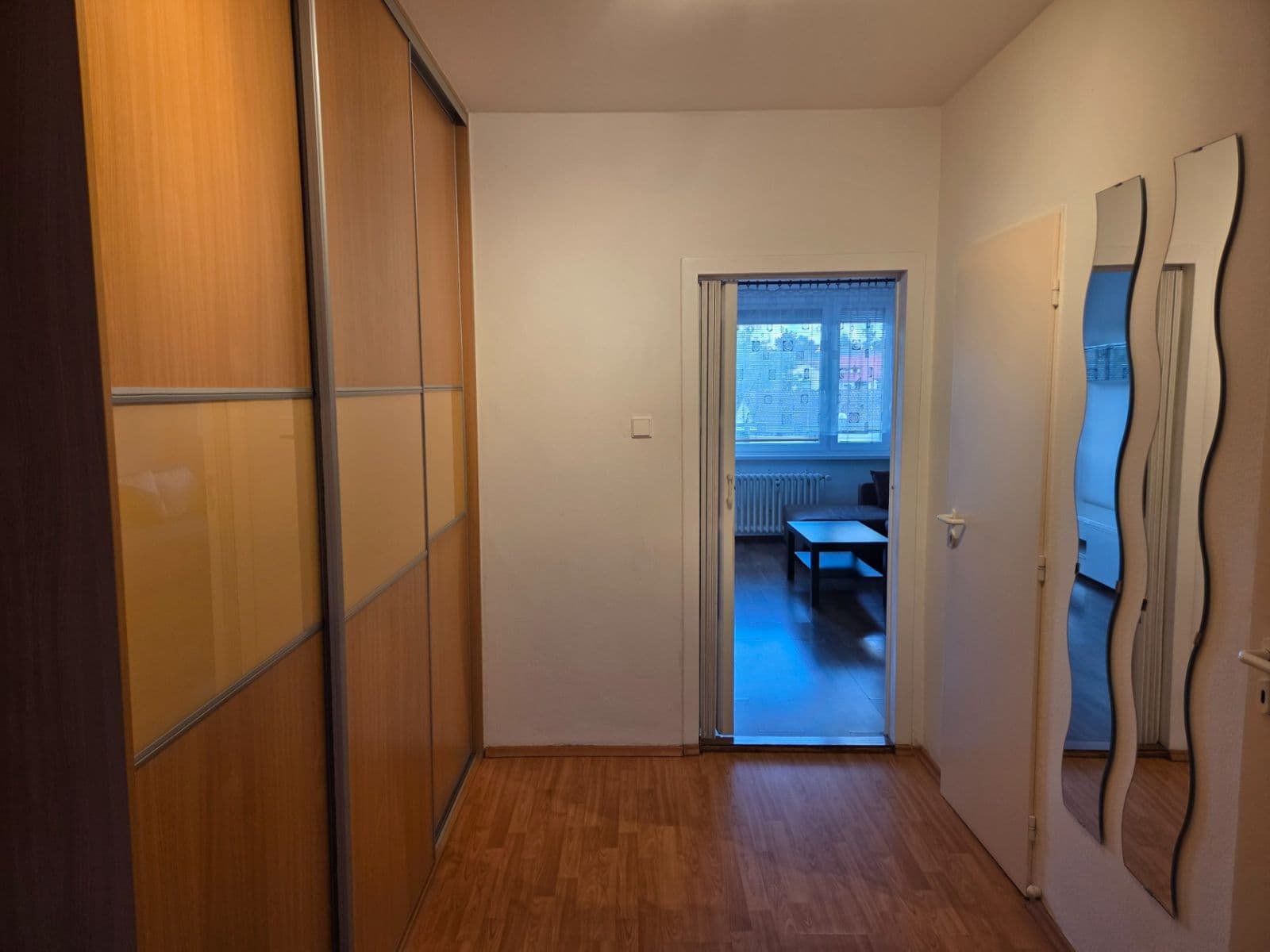 Prenájom bytu 3-izbový 77 m², Voskovcova, Praha, Praha Prenájom bytu 3-izbový 77 m², Voskovcova, Praha, Praha