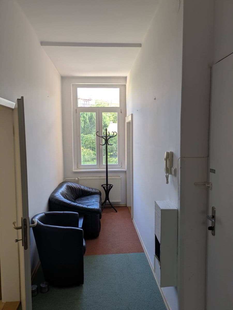 Prenájom kancelárie 104 m², Arne Nováka, Brno, Jihomoravský kraj Prenájom kancelárie 104 m², Arne Nováka, Brno, Jihomoravský kraj