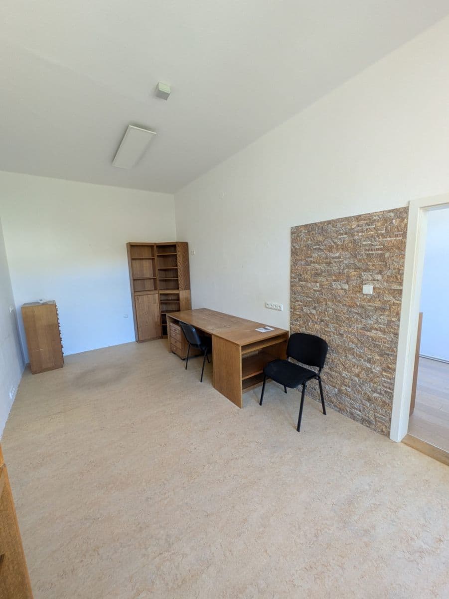 Prenájom kancelárie 104 m², Arne Nováka, Brno, Jihomoravský kraj Prenájom kancelárie 104 m², Arne Nováka, Brno, Jihomoravský kraj