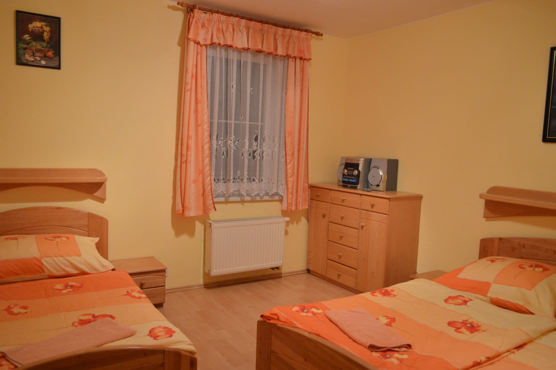 Prenájom bytu 2-izbový 48 m², Špindlerův Mlýn, Královéhradecký kraj Prenájom bytu 2-izbový 48 m², Špindlerův Mlýn, Královéhradecký kraj