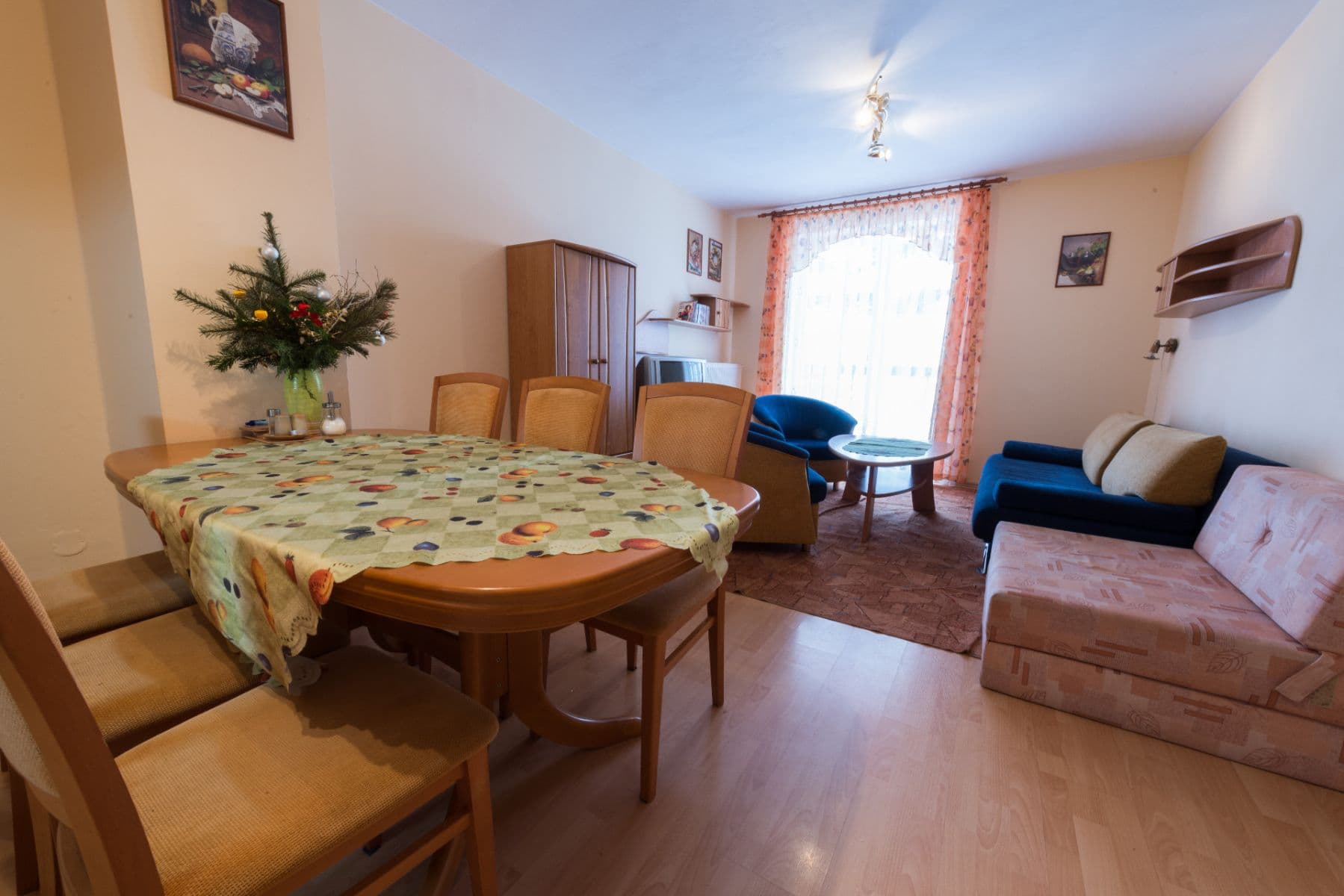 Prenájom bytu 2-izbový 48 m², Špindlerův Mlýn, Královéhradecký kraj Prenájom bytu 2-izbový 48 m², Špindlerův Mlýn, Královéhradecký kraj