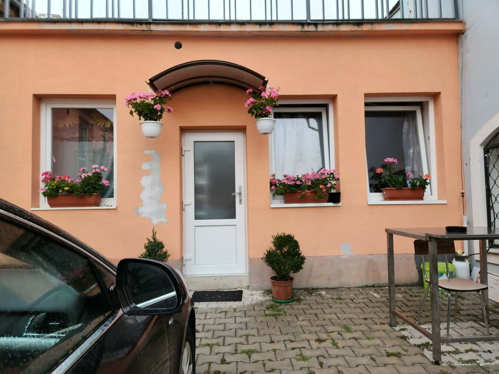 Prenájom bytu 3-izbový 45 m², Masarykovo nám., Přeštice, Plzeňský kraj Prenájom bytu 3-izbový 45 m², Masarykovo nám., Přeštice, Plzeňský kraj