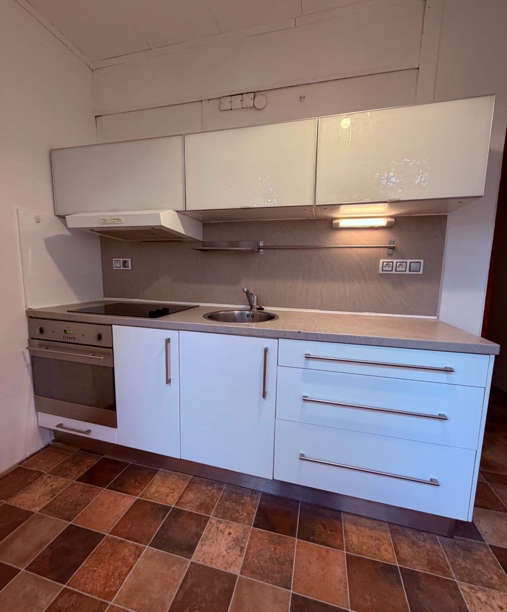 Predaj bytu 1-izbový 35 m², Marie Majerové, Ledeč nad Sázavou, Kraj Vysočina Predaj bytu 1-izbový 35 m², Marie Majerové, Ledeč nad Sázavou, Kraj Vysočina