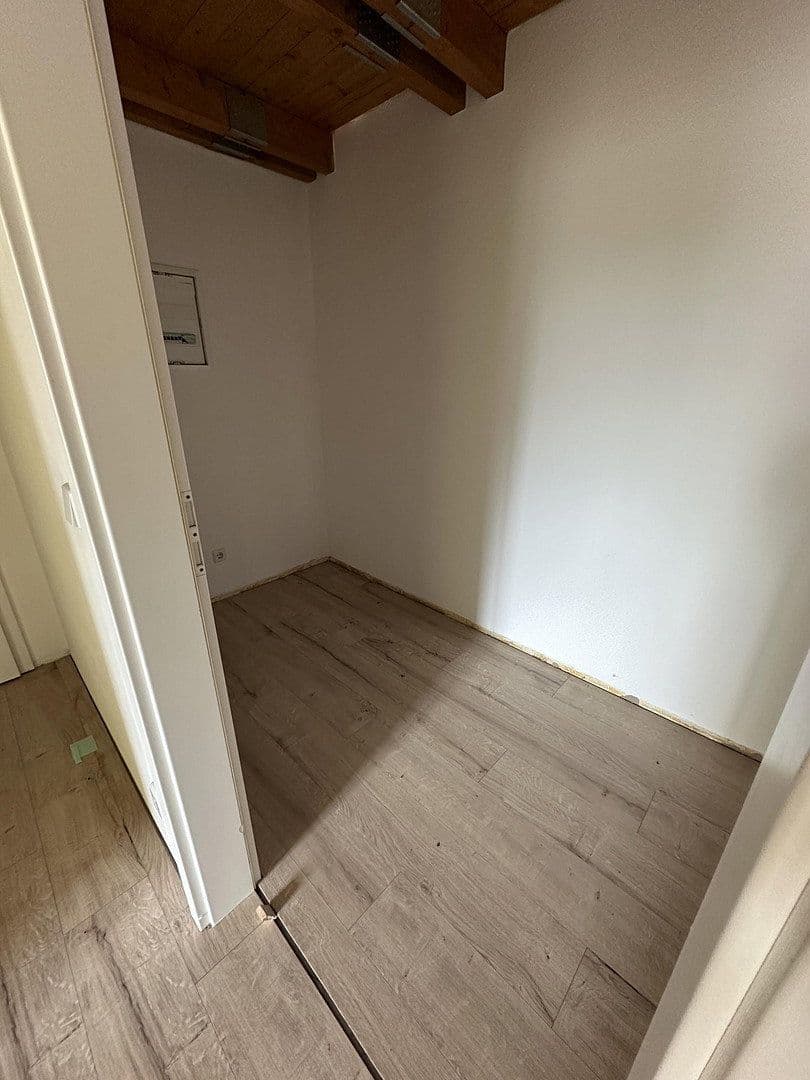 Prenájom bytu 3-izbový 94 m², Neumarkt 9, Lichtenstein/Sachsen, Sasko Prenájom bytu 3-izbový 94 m², Neumarkt 9, Lichtenstein/Sachsen, Sasko