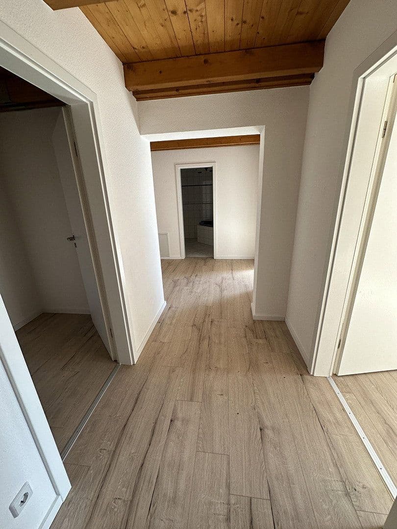 Prenájom bytu 3-izbový 94 m², Neumarkt 9, Lichtenstein/Sachsen, Sasko Prenájom bytu 3-izbový 94 m², Neumarkt 9, Lichtenstein/Sachsen, Sasko