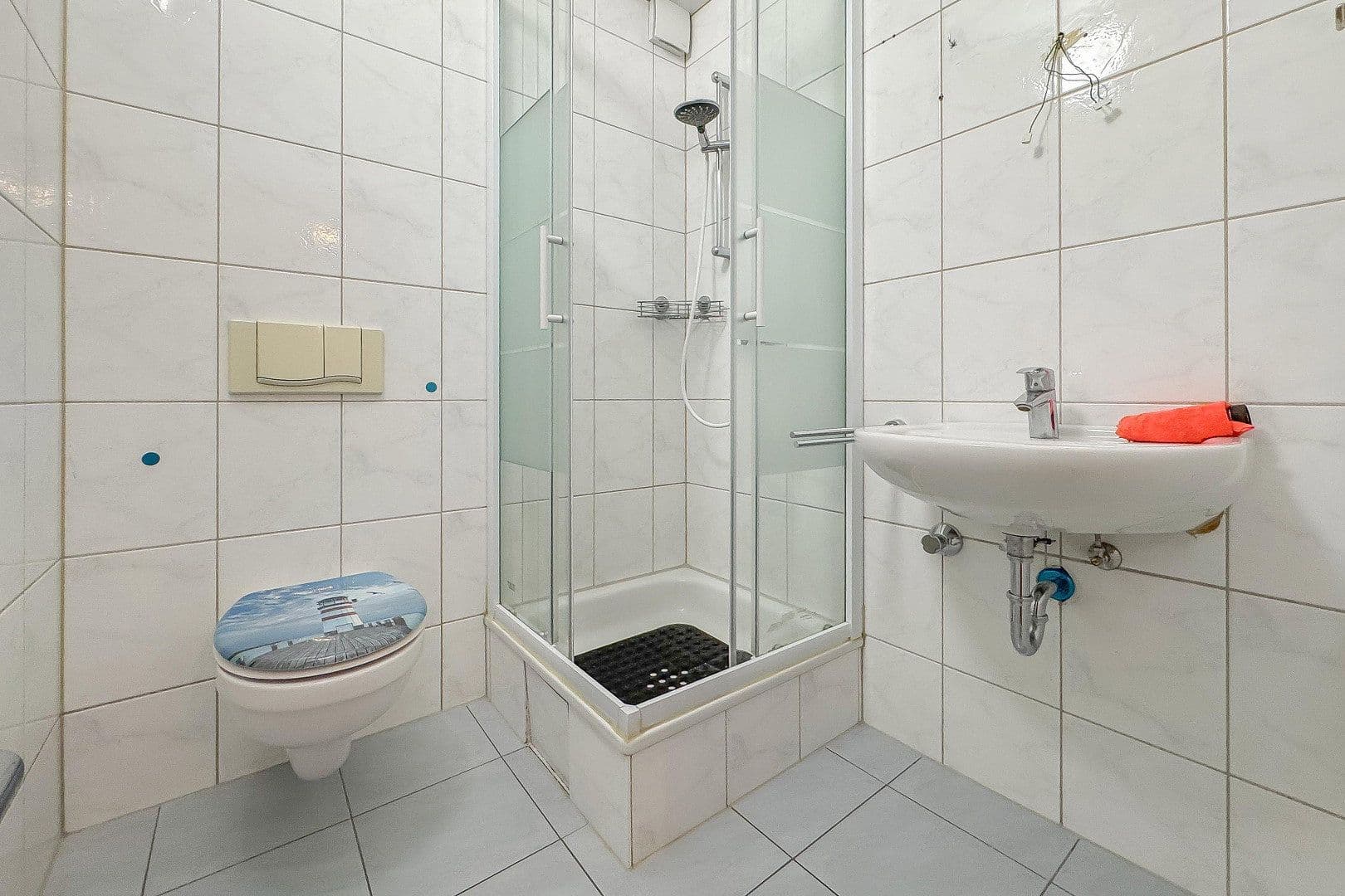 Prenájom bytu 3-izbový 88 m², Ruhrstraße 13-15, Witten, Severné Porýnie - Westfálsko Prenájom bytu 3-izbový 88 m², Ruhrstraße 13-15, Witten, Severné Porýnie - Westfálsko