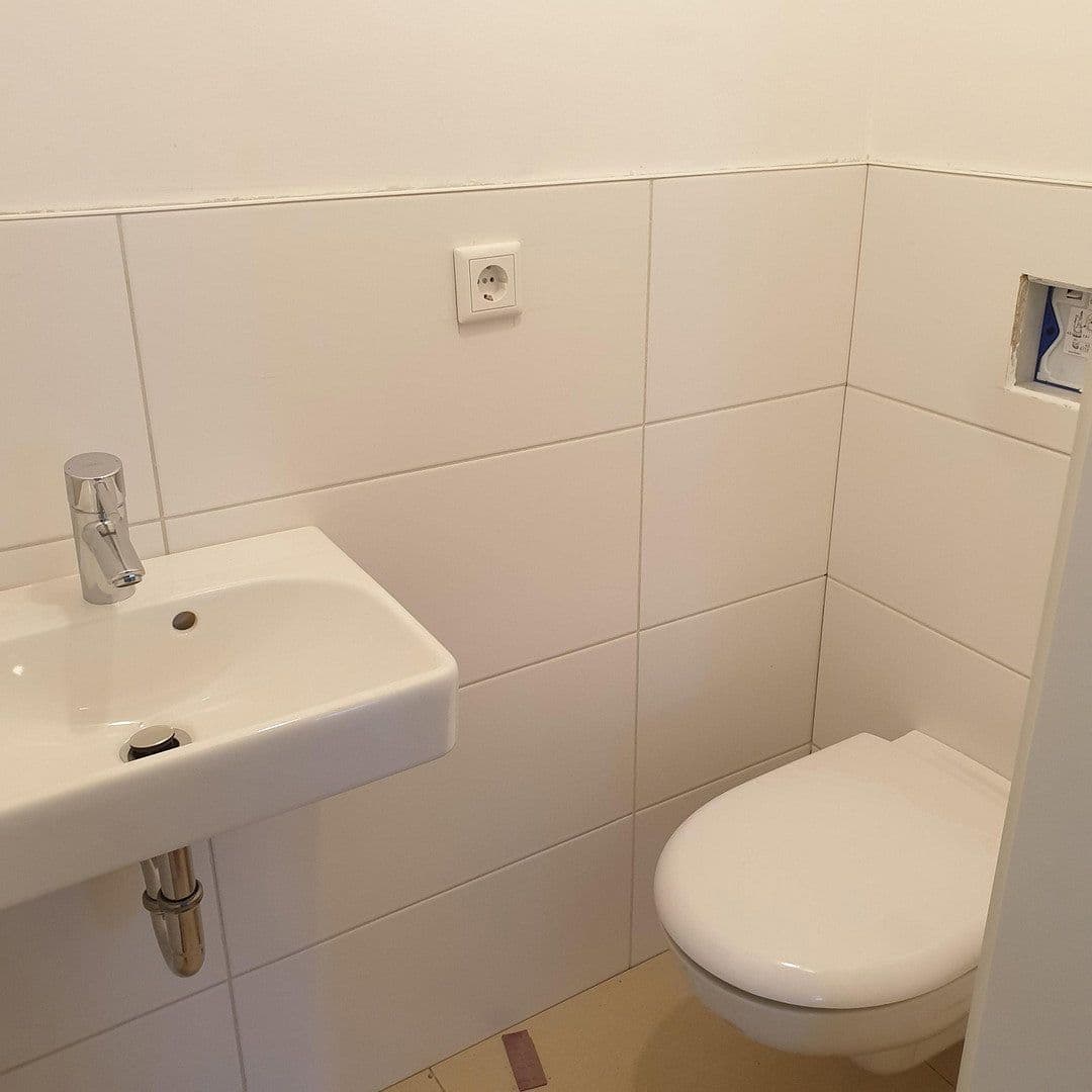 Prenájom bytu 4-izbový 107 m², Georg-Huber-Straße 12, Zorneding - Ortsteil Pöring, Bavorsko Prenájom bytu 4-izbový 107 m², Georg-Huber-Straße 12, Zorneding - Ortsteil Pöring, Bavorsko
