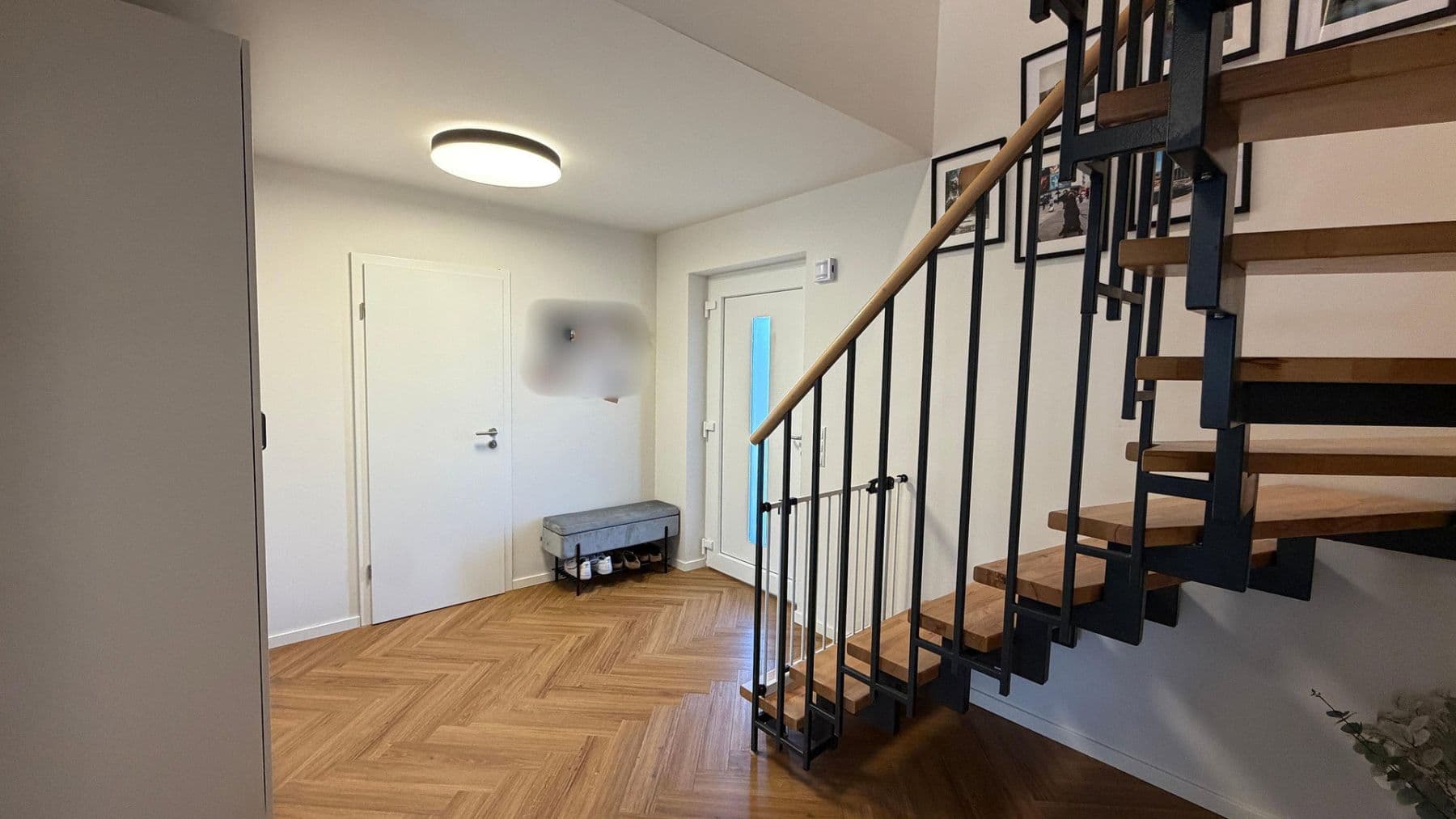 Predaj domu 127 m², pozemok 376 m², Magister-Goldner-Platz 7b, Kulmbach, Bavorsko Predaj domu 127 m², pozemok 376 m², Magister-Goldner-Platz 7b, Kulmbach, Bavorsko