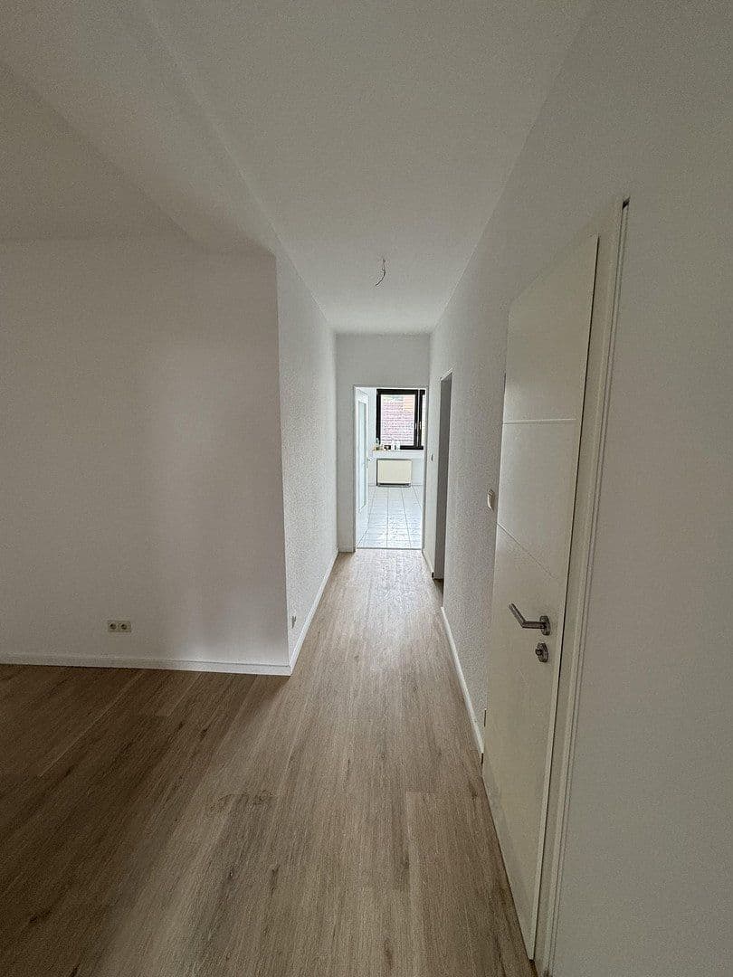 Prenájom bytu 3-izbový 105 m², Ludwigstraße 72, Wald-Michelbach, Hesensko Prenájom bytu 3-izbový 105 m², Ludwigstraße 72, Wald-Michelbach, Hesensko