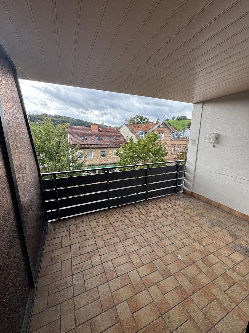 Prenájom bytu 3-izbový 105 m², Ludwigstraße 72, Wald-Michelbach, Hesensko Prenájom bytu 3-izbový 105 m², Ludwigstraße 72, Wald-Michelbach, Hesensko
