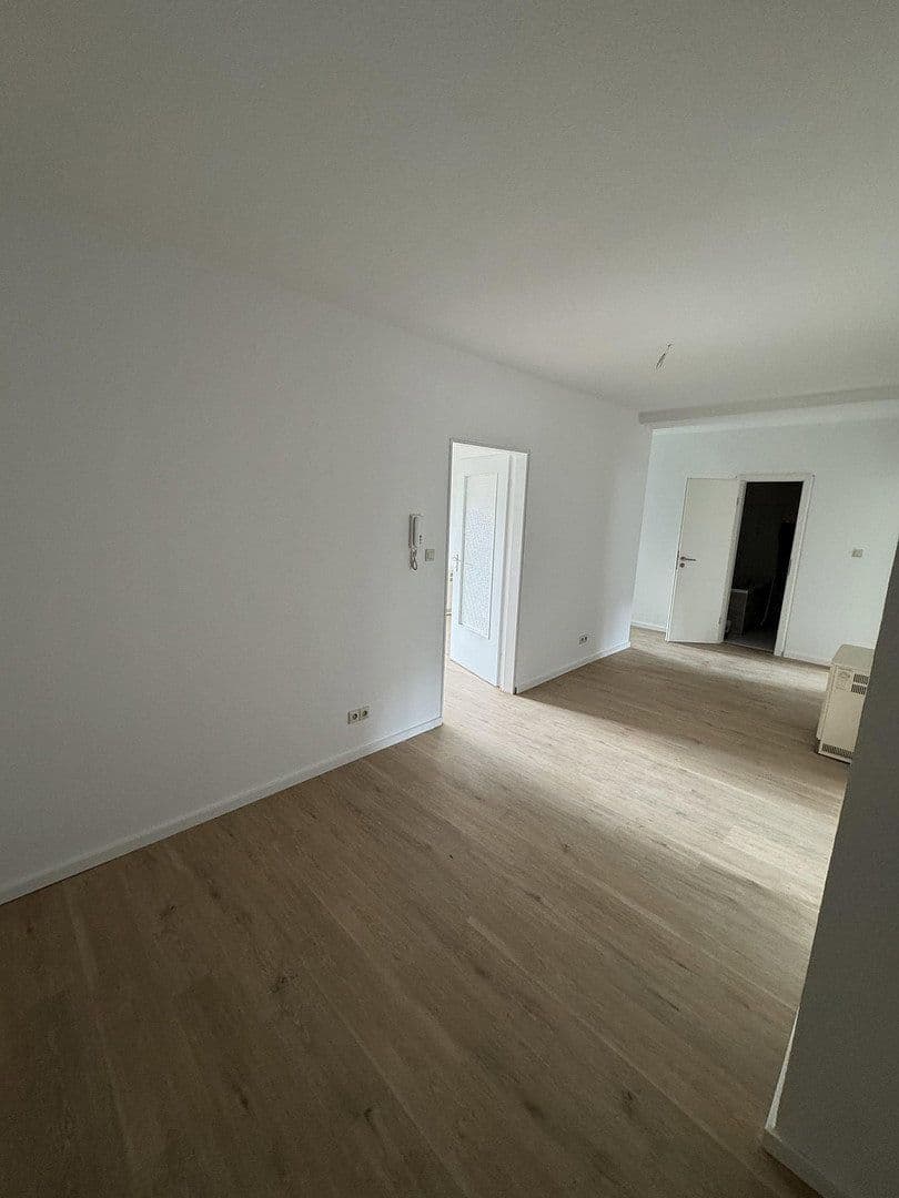 Prenájom bytu 3-izbový 105 m², Ludwigstraße 72, Wald-Michelbach, Hesensko Prenájom bytu 3-izbový 105 m², Ludwigstraße 72, Wald-Michelbach, Hesensko