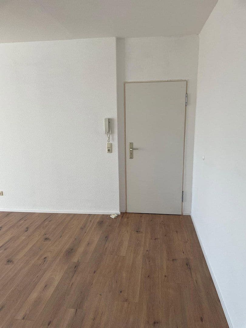 Prenájom bytu 2-izbový 75 m², Katharinenweg 18, Apolda, Durínsko Prenájom bytu 2-izbový 75 m², Katharinenweg 18, Apolda, Durínsko