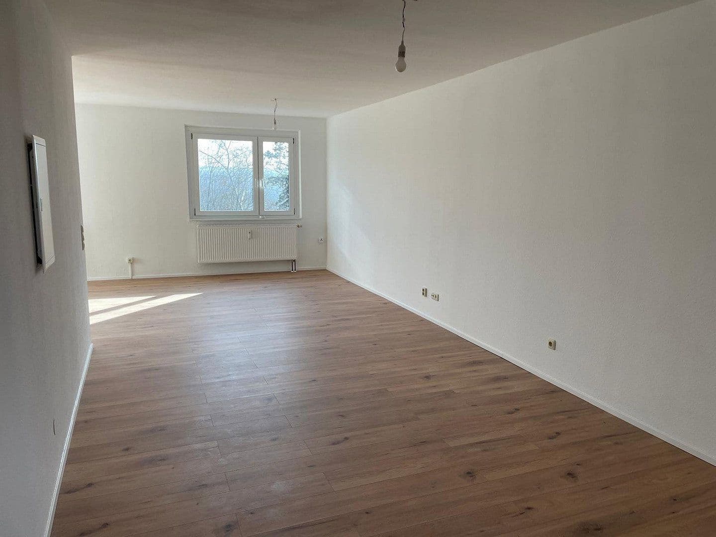 Prenájom bytu 2-izbový 75 m², Katharinenweg 18, Apolda, Durínsko Prenájom bytu 2-izbový 75 m², Katharinenweg 18, Apolda, Durínsko