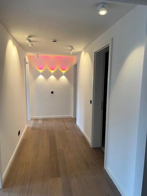 Prenájom bytu 4-izbový 150 m², Riedlstraße 3, München, Bavorsko Prenájom bytu 4-izbový 150 m², Riedlstraße 3, München, Bavorsko