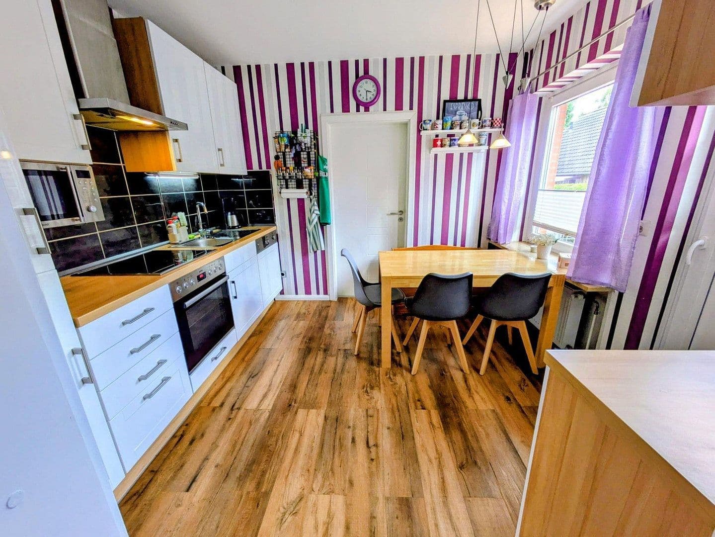 Predaj domu 194 m², pozemok 800 m², Elmshorn, Šlezvicko-Holštajnsko Predaj domu 194 m², pozemok 800 m², Elmshorn, Šlezvicko-Holštajnsko
