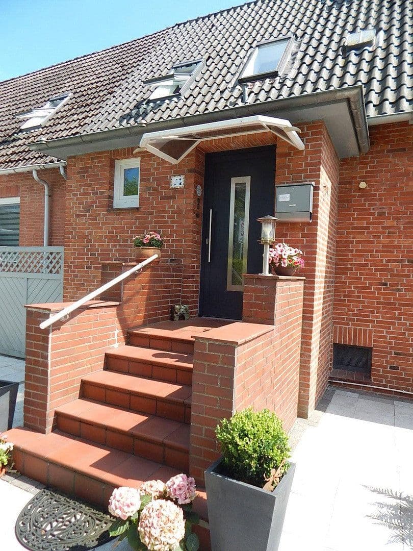 Predaj domu 194 m², pozemok 800 m², Elmshorn, Šlezvicko-Holštajnsko Predaj domu 194 m², pozemok 800 m², Elmshorn, Šlezvicko-Holštajnsko
