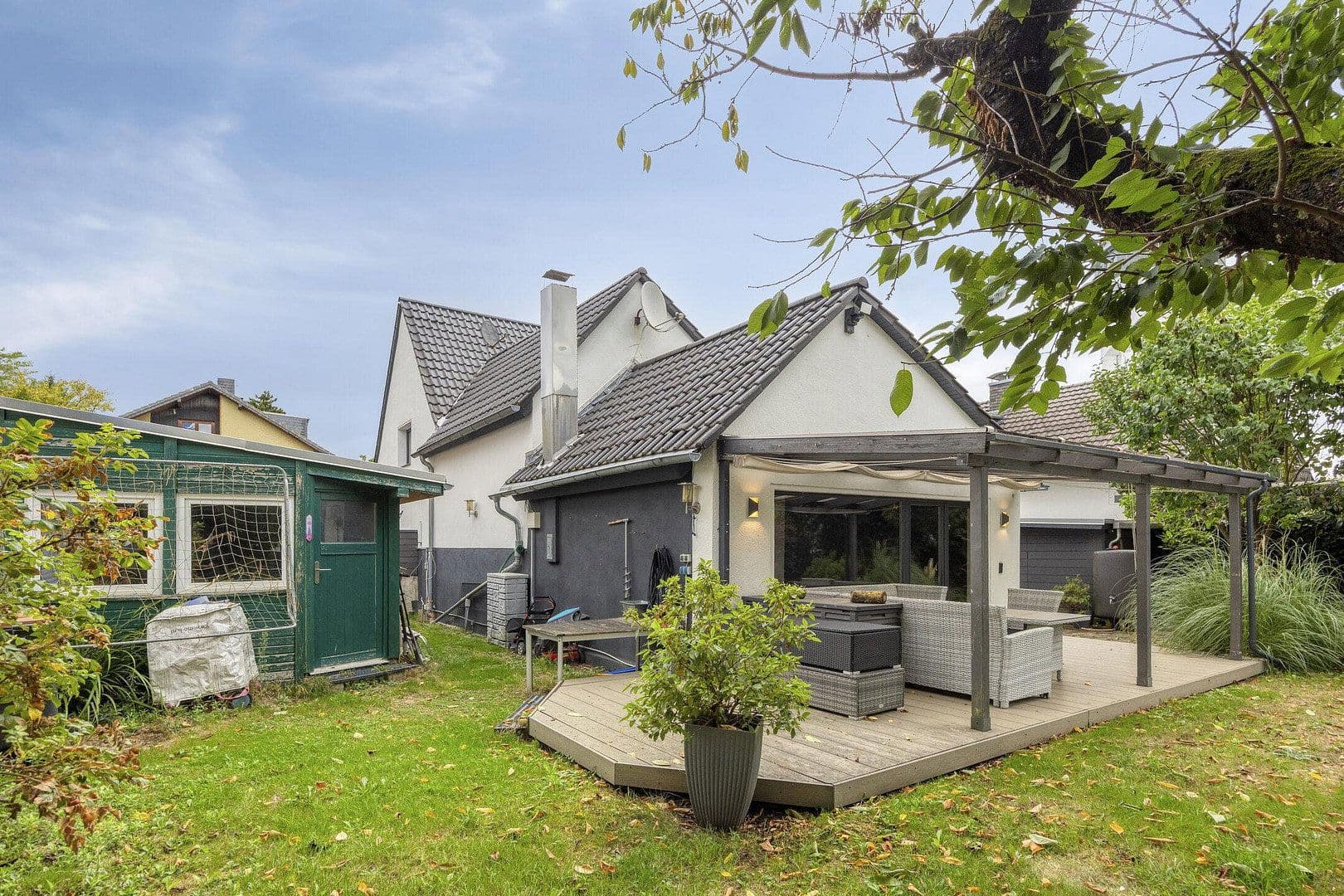 Predaj domu 157 m², pozemok 890 m², Theisenkreuzweg 9, Bornheim, Severné Porýnie - Westfálsko Predaj domu 157 m², pozemok 890 m², Theisenkreuzweg 9, Bornheim, Severné Porýnie - Westfálsko