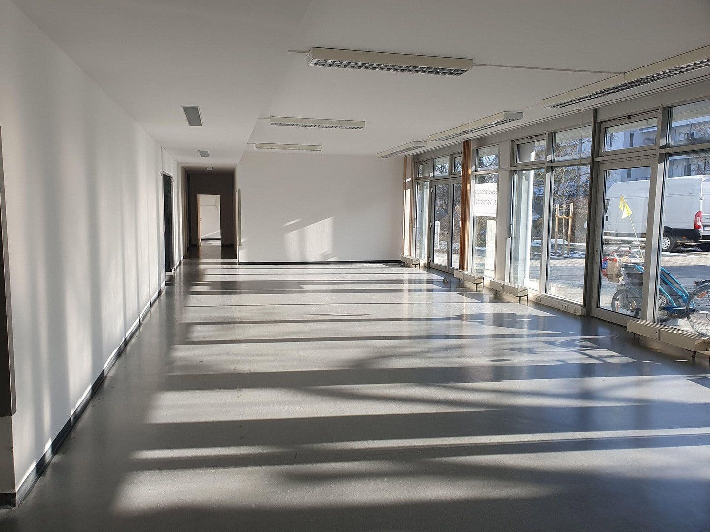Prenájom kancelárie 512 m², Baldhamer Straße 39, Vaterstetten, Bavorsko Prenájom kancelárie 512 m², Baldhamer Straße 39, Vaterstetten, Bavorsko