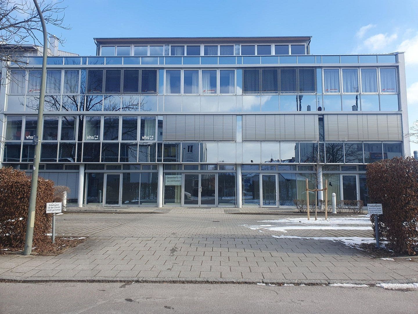 Prenájom kancelárie 512 m², Baldhamer Straße 39, Vaterstetten, Bavorsko Prenájom kancelárie 512 m², Baldhamer Straße 39, Vaterstetten, Bavorsko