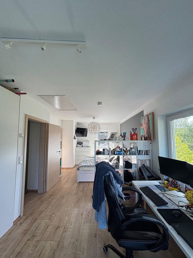 Prenájom domu 160 m², pozemok 350 m², Bergisch Gladbach, Severné Porýnie - Westfálsko Prenájom domu 160 m², pozemok 350 m², Bergisch Gladbach, Severné Porýnie - Westfálsko
