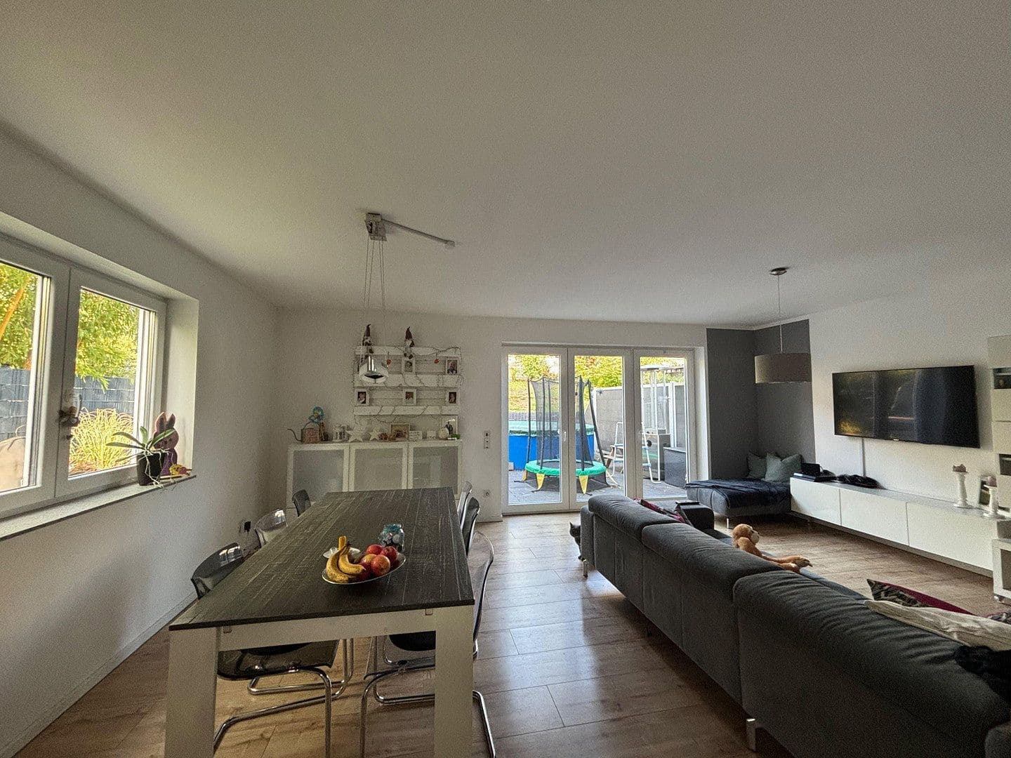Prenájom domu 160 m², pozemok 350 m², Bergisch Gladbach, Severné Porýnie - Westfálsko Prenájom domu 160 m², pozemok 350 m², Bergisch Gladbach, Severné Porýnie - Westfálsko