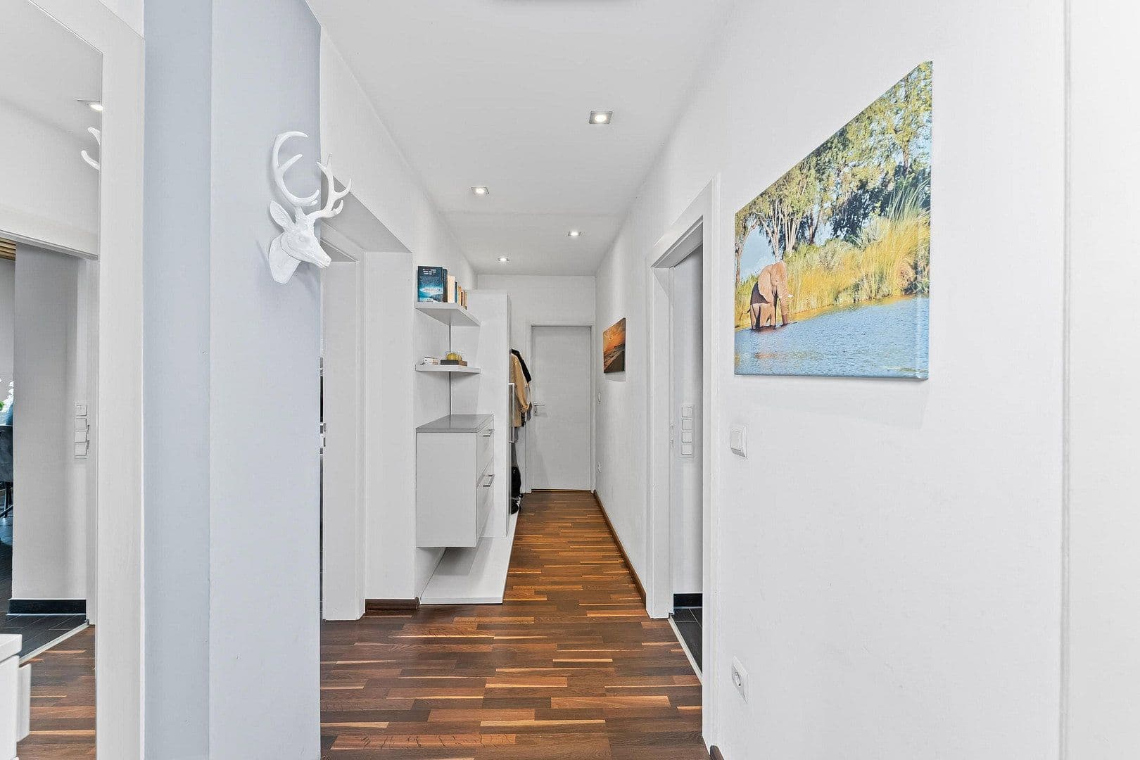 Prenájom bytu 2-izbový 96 m², Nürnberg, Bavorsko Prenájom bytu 2-izbový 96 m², Nürnberg, Bavorsko