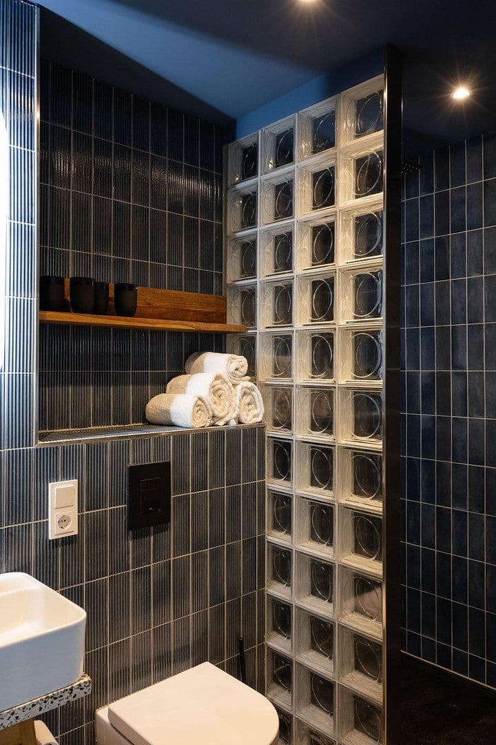 Predaj nebytového priestoru 49 m², Rudolf-Schwarz-Straße 21, Berlin, Berlín Predaj nebytového priestoru 49 m², Rudolf-Schwarz-Straße 21, Berlin, Berlín