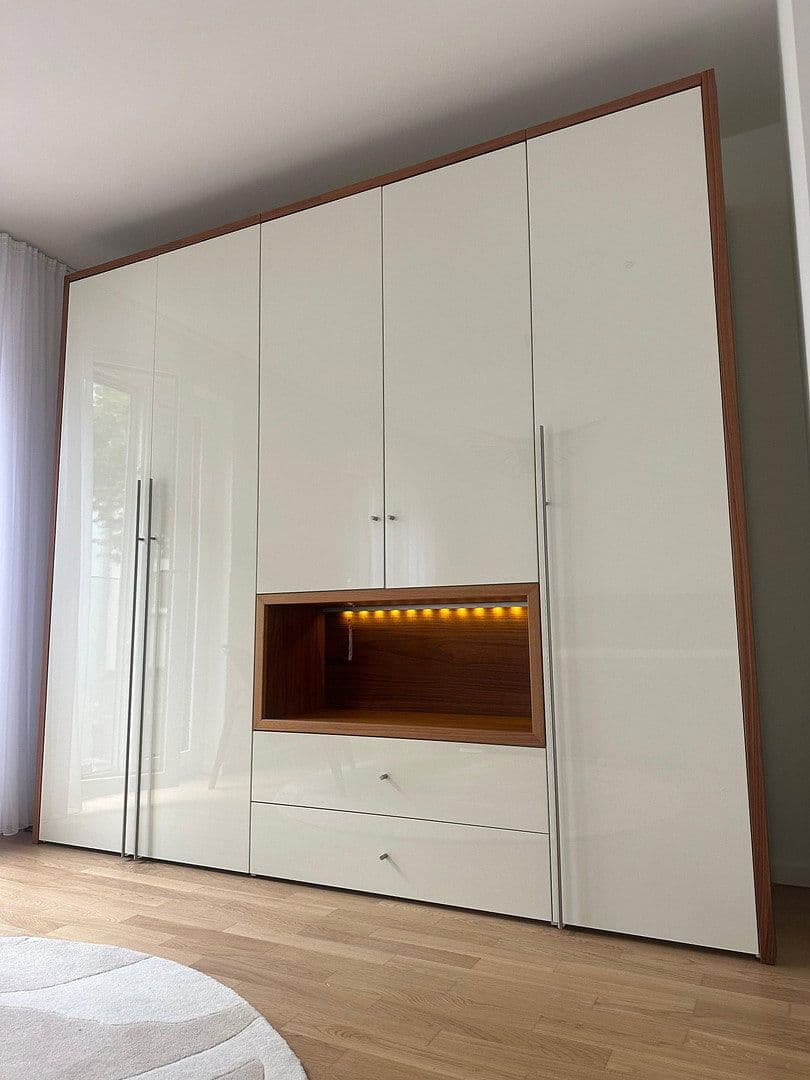 Prenájom bytu 2-izbový 65 m², Mannheim, Bádensko-Wurttembersko Prenájom bytu 2-izbový 65 m², Mannheim, Bádensko-Wurttembersko