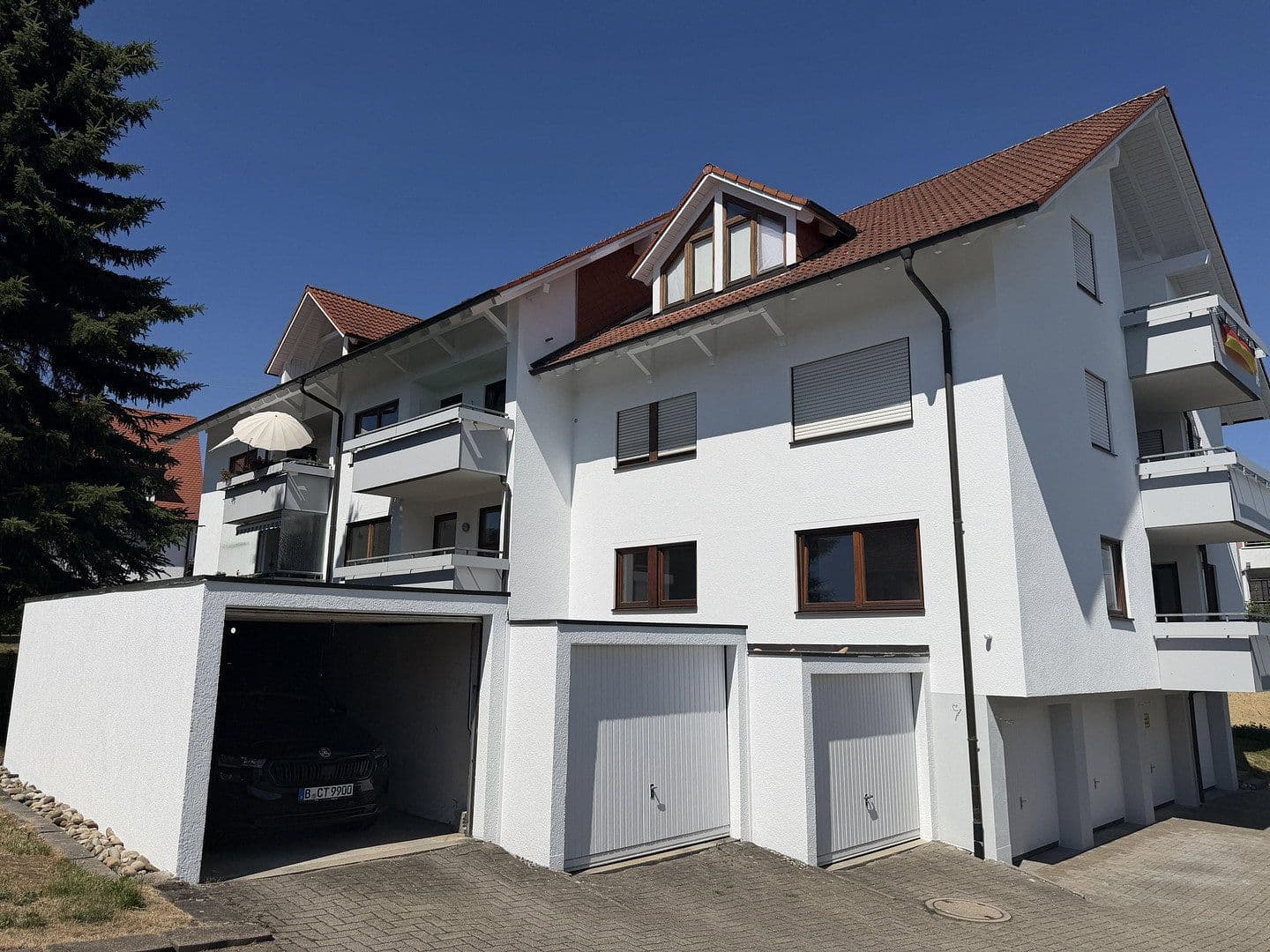 Predaj bytu 4-izbový 97 m², Alte Schulstr. 11, Zimmern ob Rottweil, Bádensko-Wurttembersko Predaj bytu 4-izbový 97 m², Alte Schulstr. 11, Zimmern ob Rottweil, Bádensko-Wurttembersko