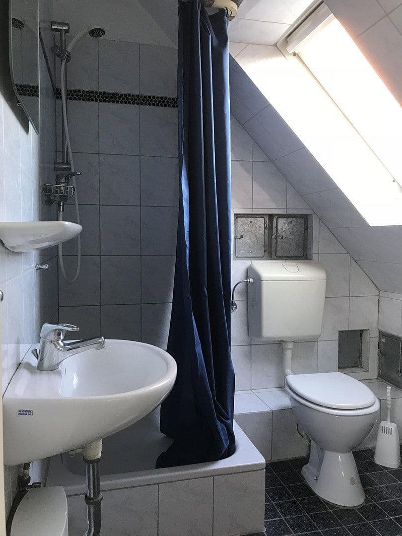 Prenájom bytu 1-izbový 40 m², Bielefeld, Severné Porýnie - Westfálsko Prenájom bytu 1-izbový 40 m², Bielefeld, Severné Porýnie - Westfálsko