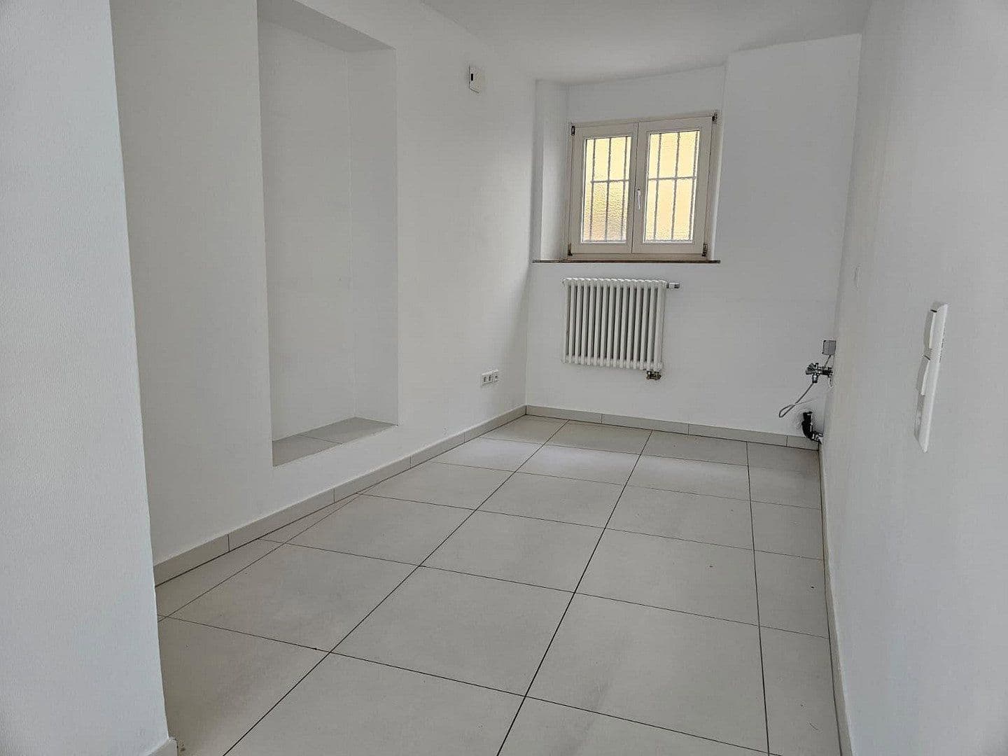Prenájom kancelárie 33 m², Luisenstr. 24, Baden-Baden, Bádensko-Wurttembersko Prenájom kancelárie 33 m², Luisenstr. 24, Baden-Baden, Bádensko-Wurttembersko