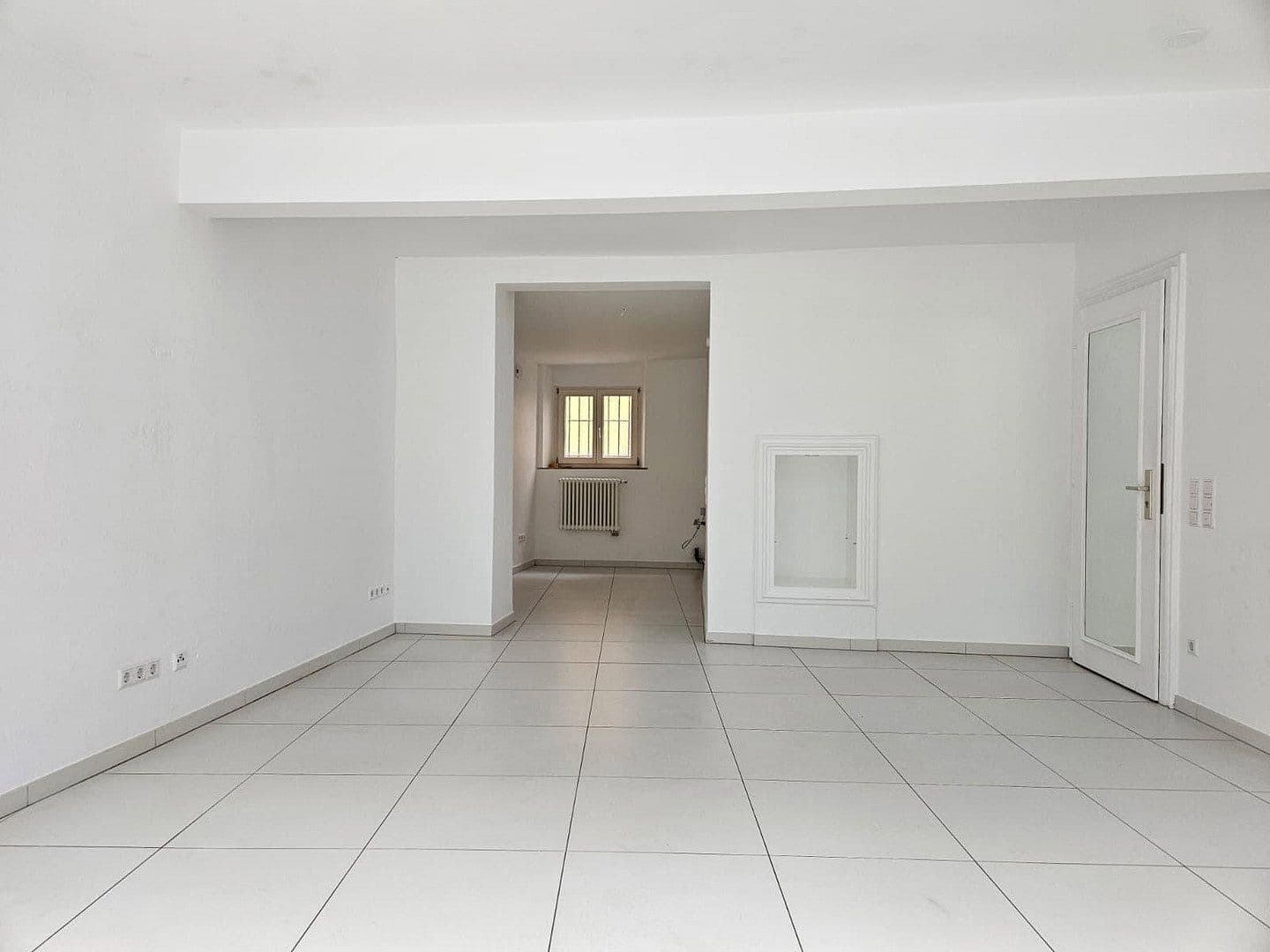 Prenájom kancelárie 33 m², Luisenstr. 24, Baden-Baden, Bádensko-Wurttembersko Prenájom kancelárie 33 m², Luisenstr. 24, Baden-Baden, Bádensko-Wurttembersko