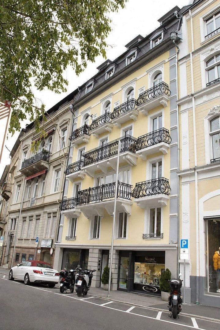 Prenájom kancelárie 33 m², Luisenstr. 24, Baden-Baden, Bádensko-Wurttembersko Prenájom kancelárie 33 m², Luisenstr. 24, Baden-Baden, Bádensko-Wurttembersko