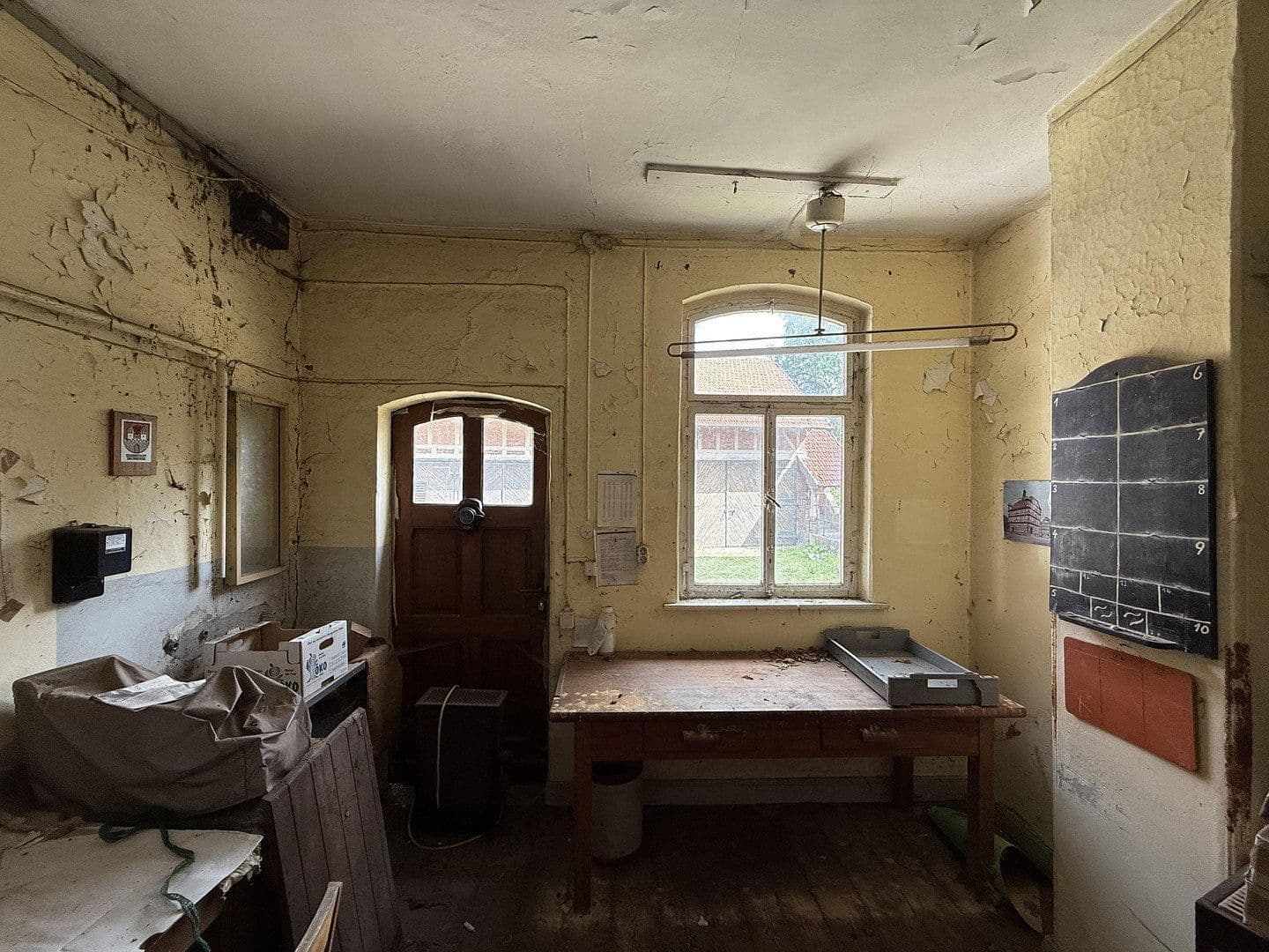 Predaj nebytového priestoru 368 m², Jestädter Straße 9, Eschwege, Hesensko Predaj nebytového priestoru 368 m², Jestädter Straße 9, Eschwege, Hesensko