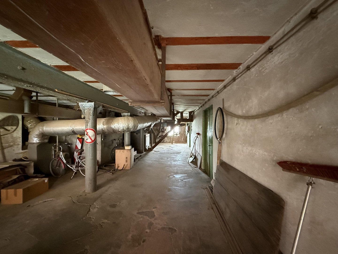 Predaj nebytového priestoru 368 m², Jestädter Straße 9, Eschwege, Hesensko Predaj nebytového priestoru 368 m², Jestädter Straße 9, Eschwege, Hesensko