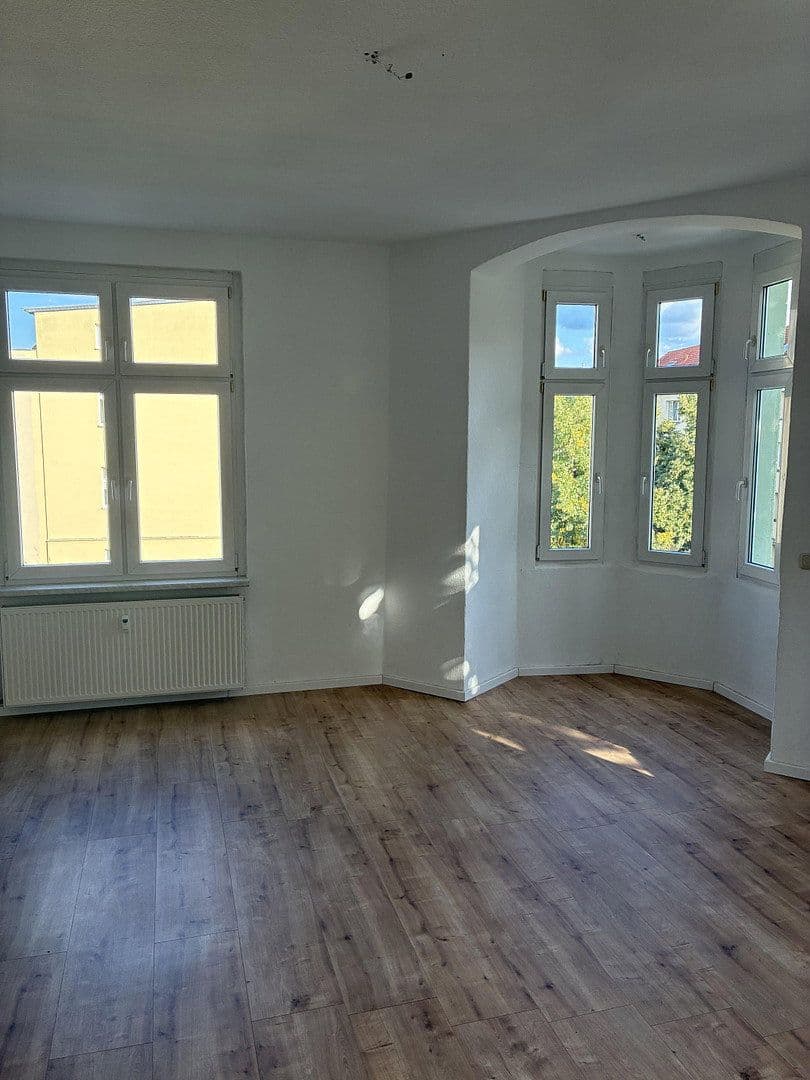 Prenájom bytu 2-izbový 74 m², Werderstr. 30, Dessau-Rosslau, Sasko-Anhaltsko Prenájom bytu 2-izbový 74 m², Werderstr. 30, Dessau-Rosslau, Sasko-Anhaltsko