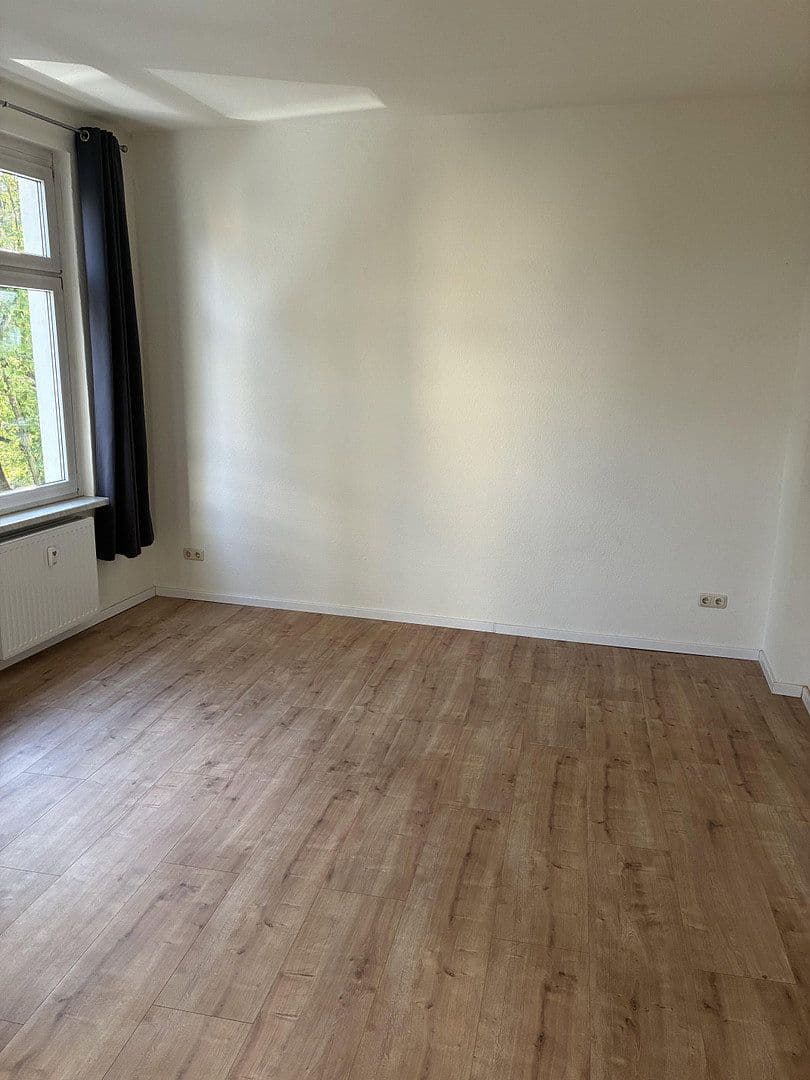 Prenájom bytu 2-izbový 74 m², Werderstr. 30, Dessau-Rosslau, Sasko-Anhaltsko Prenájom bytu 2-izbový 74 m², Werderstr. 30, Dessau-Rosslau, Sasko-Anhaltsko