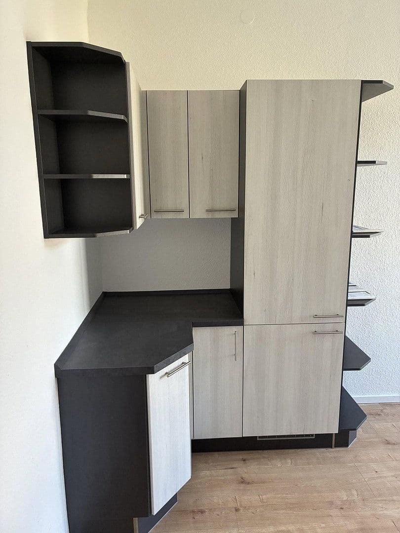 Prenájom bytu 2-izbový 74 m², Werderstr. 30, Dessau-Rosslau, Sasko-Anhaltsko Prenájom bytu 2-izbový 74 m², Werderstr. 30, Dessau-Rosslau, Sasko-Anhaltsko