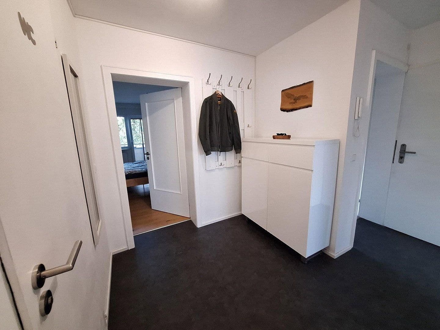 Predaj bytu 3-izbový 95 m², Karlsruhe, Bádensko-Wurttembersko Predaj bytu 3-izbový 95 m², Karlsruhe, Bádensko-Wurttembersko
