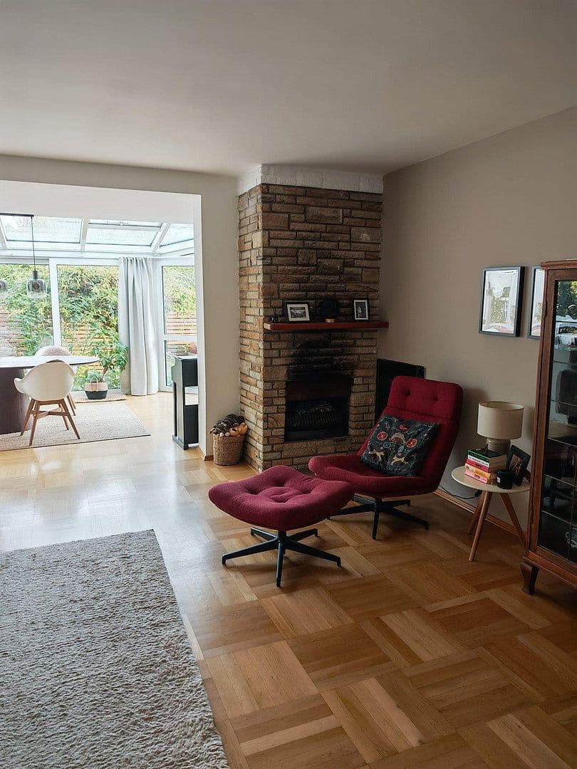 Predaj domu 170 m², pozemok 558 m², Harxheim, Porýnie-Falcko Predaj domu 170 m², pozemok 558 m², Harxheim, Porýnie-Falcko