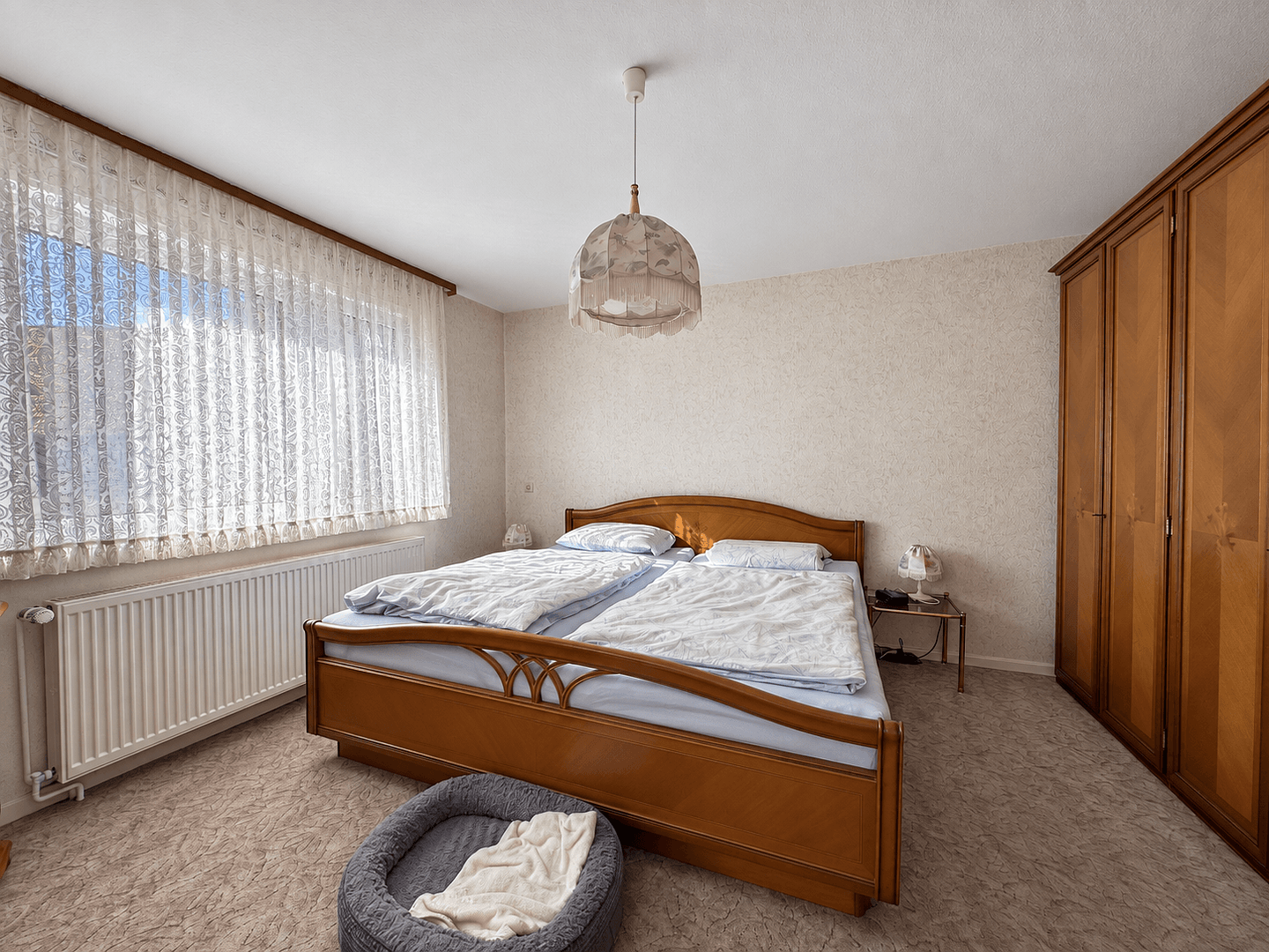 Predaj domu 247 m², pozemok 811 m², Lange Reihe 37, Katlenburg-Lindau, Dolné Sasko Predaj domu 247 m², pozemok 811 m², Lange Reihe 37, Katlenburg-Lindau, Dolné Sasko