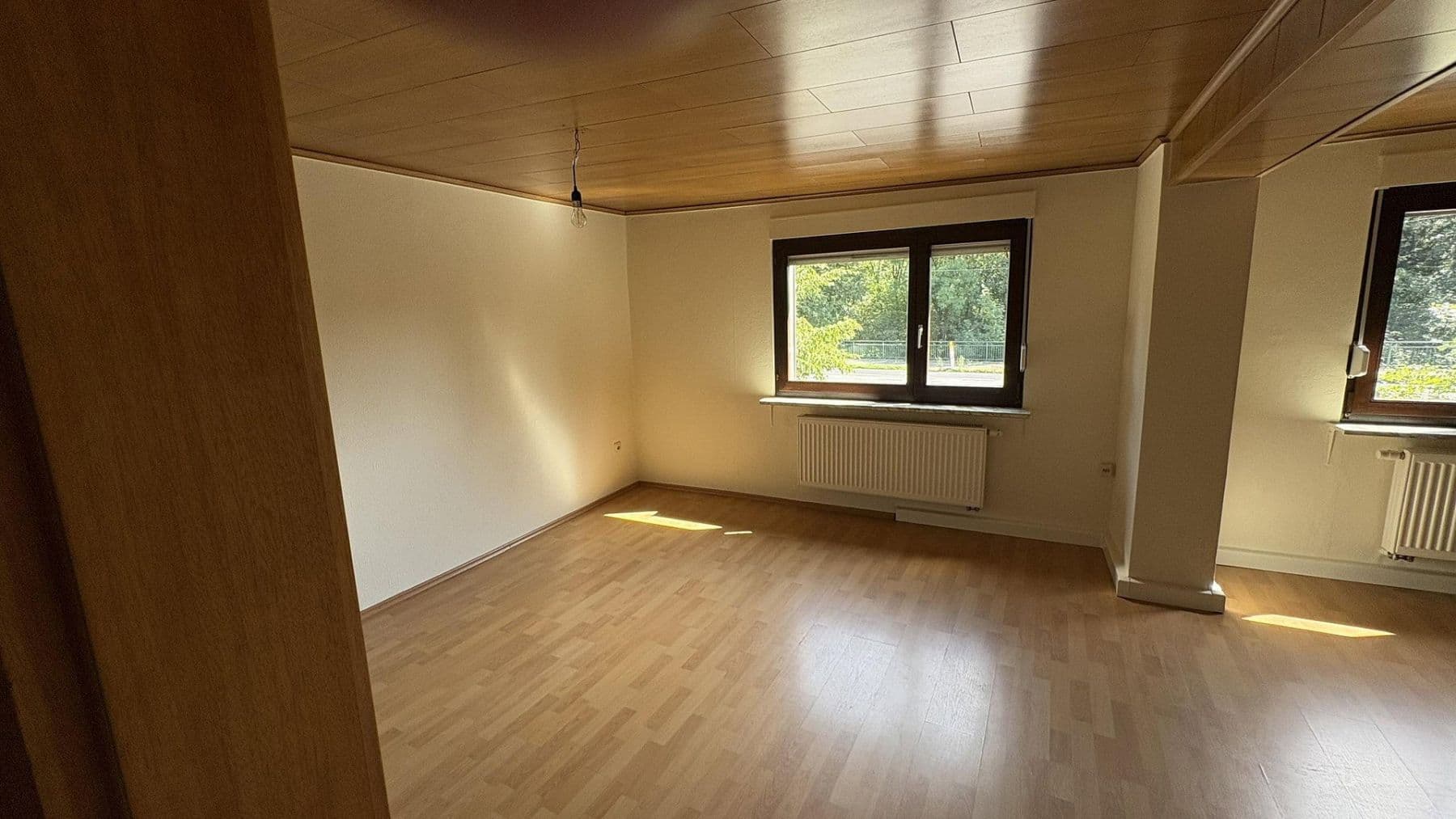 Prenájom bytu 2-izbový 69 m², Wiehl, Severné Porýnie - Westfálsko Prenájom bytu 2-izbový 69 m², Wiehl, Severné Porýnie - Westfálsko