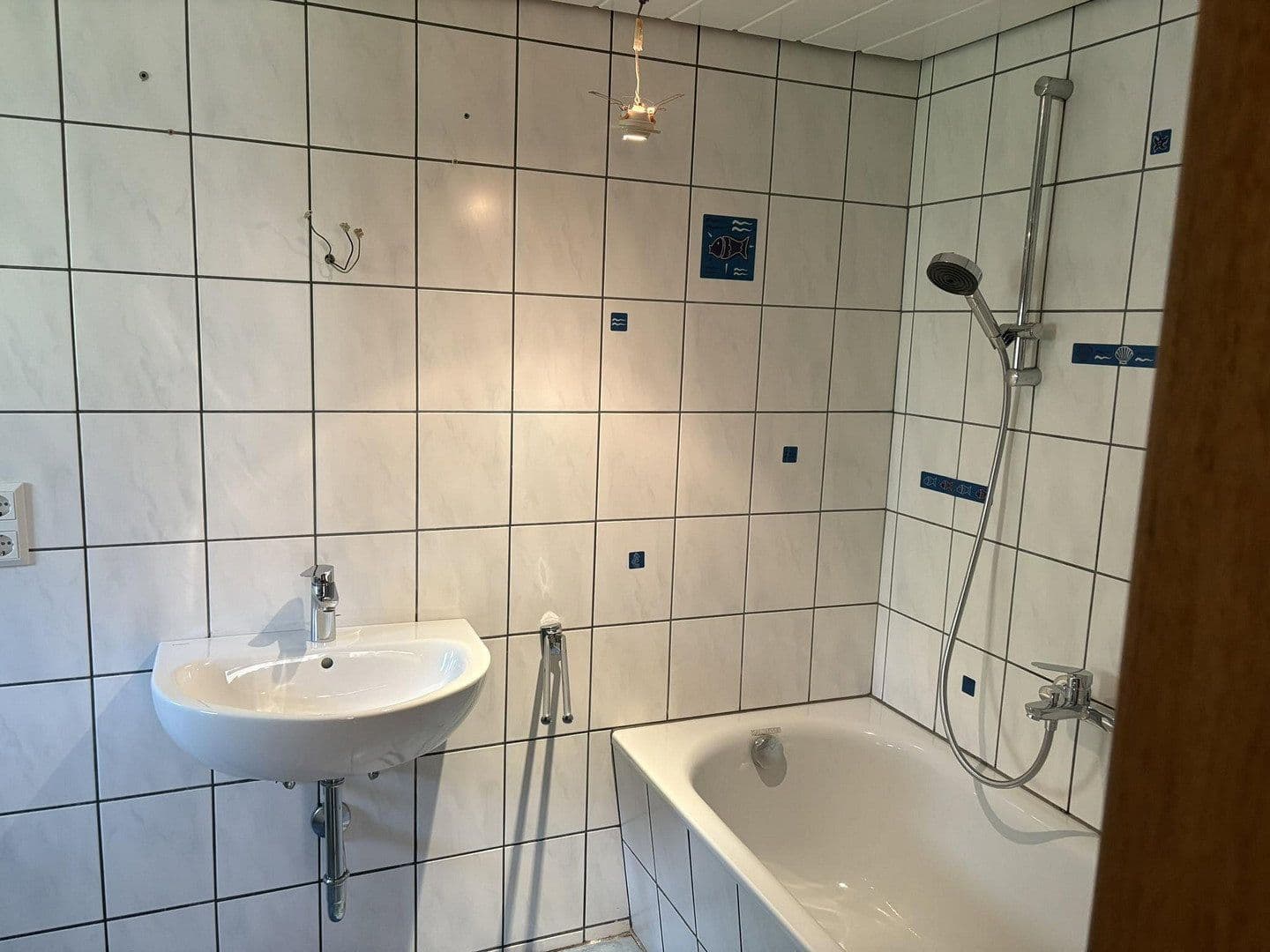 Prenájom bytu 2-izbový 69 m², Wiehl, Severné Porýnie - Westfálsko Prenájom bytu 2-izbový 69 m², Wiehl, Severné Porýnie - Westfálsko