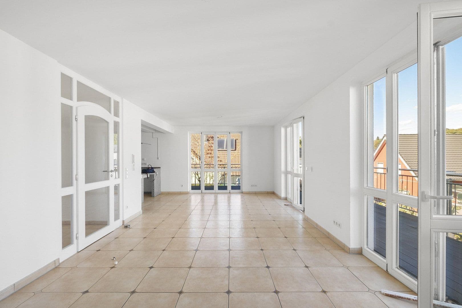 Predaj domu 240 m², pozemok 397 m², Sinsheim, Bádensko-Wurttembersko Predaj domu 240 m², pozemok 397 m², Sinsheim, Bádensko-Wurttembersko