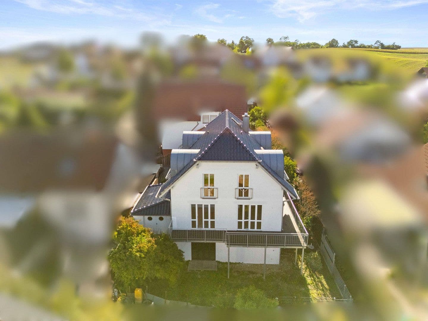 Predaj domu 240 m², pozemok 397 m², Sinsheim, Bádensko-Wurttembersko Predaj domu 240 m², pozemok 397 m², Sinsheim, Bádensko-Wurttembersko
